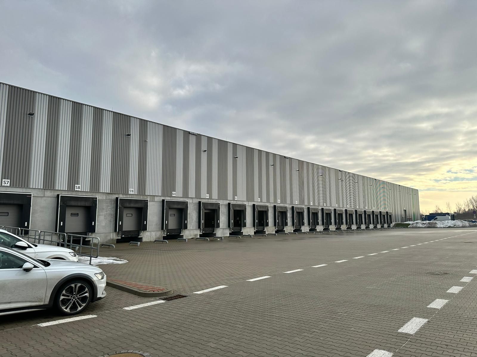 Zdjęcie magazynu Grodzisk Mazowiecki z zewnątrz