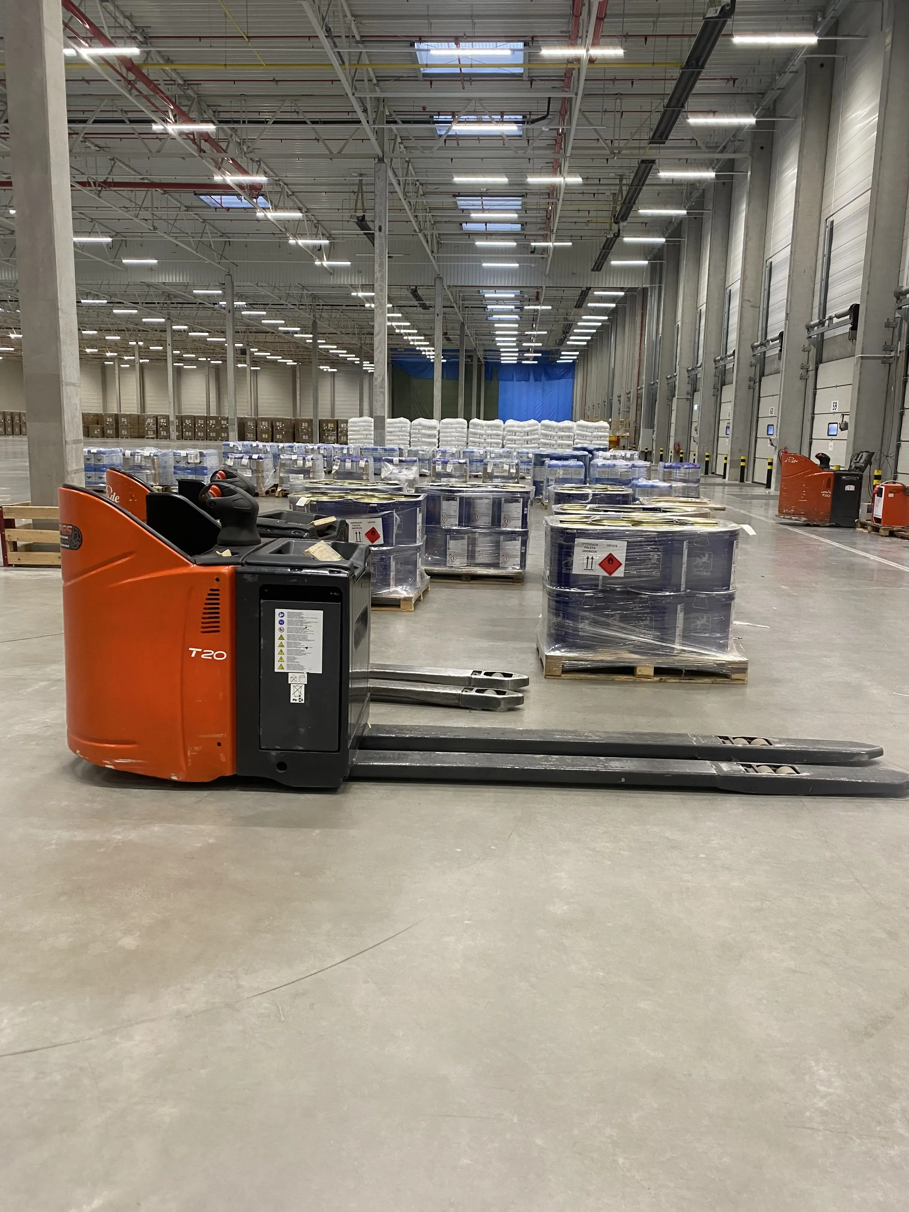 Zdjęcie wnętrza magazynu Grodzisk Mazowiecki