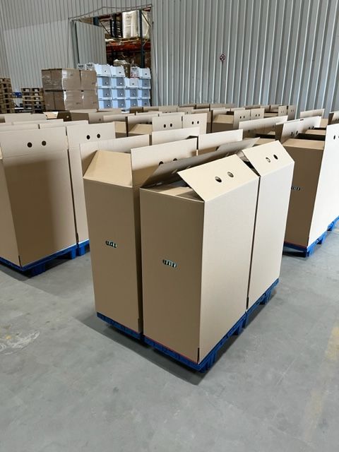 Zdjęcie paczek na magazynie