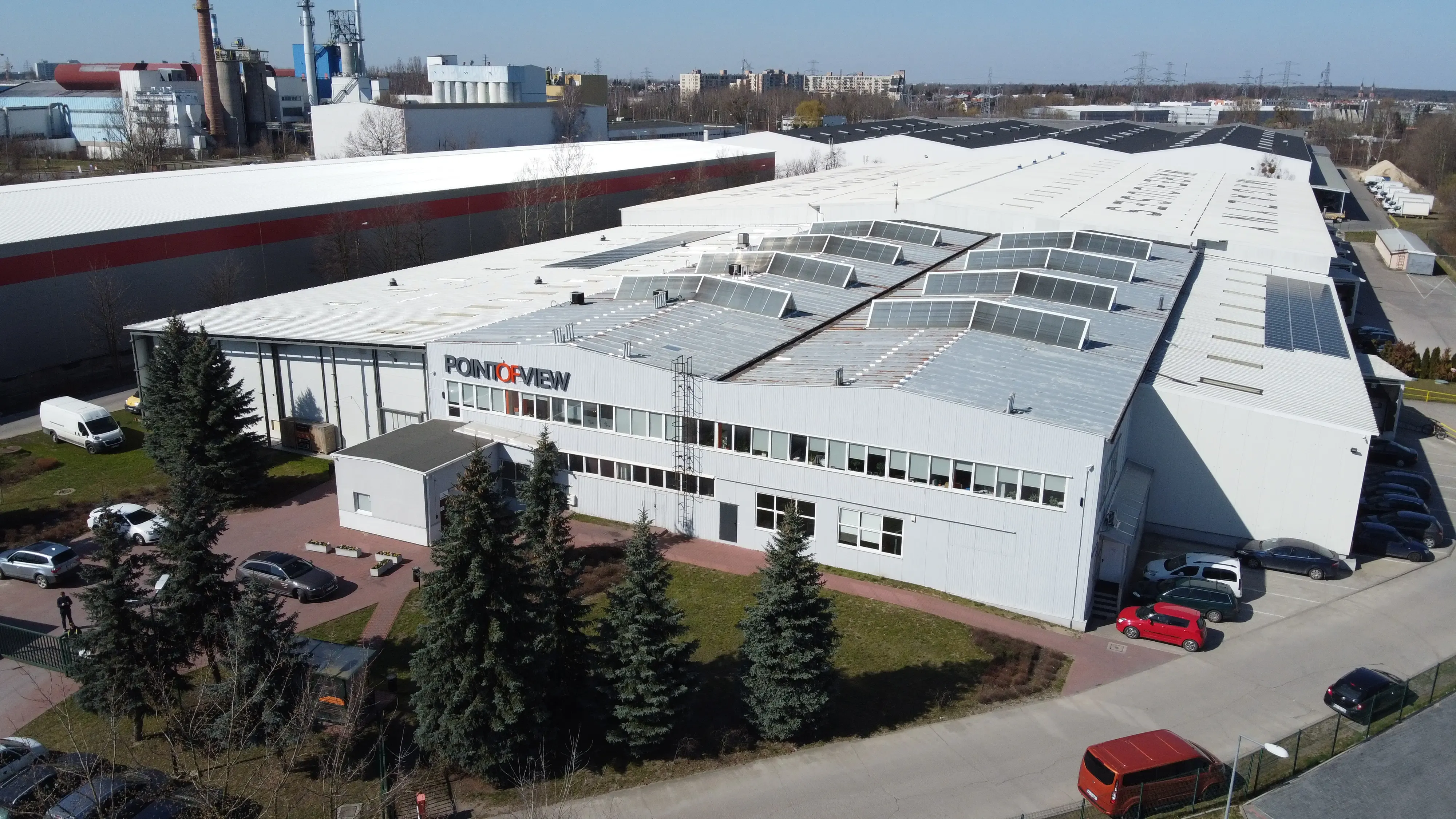 Zdjęcie magazynu w Piasecznie z zewnątrz