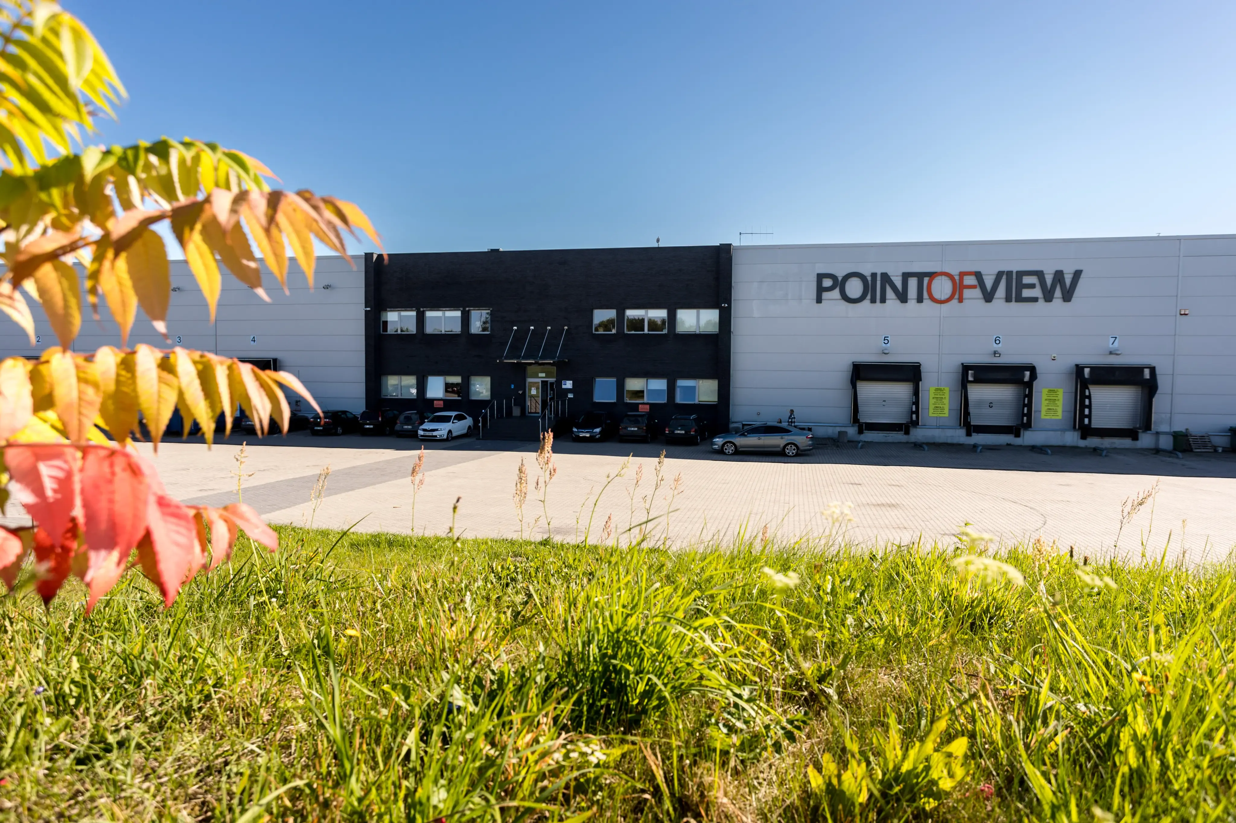 Zdjęcie magazynu Pniewy z zewnątrz