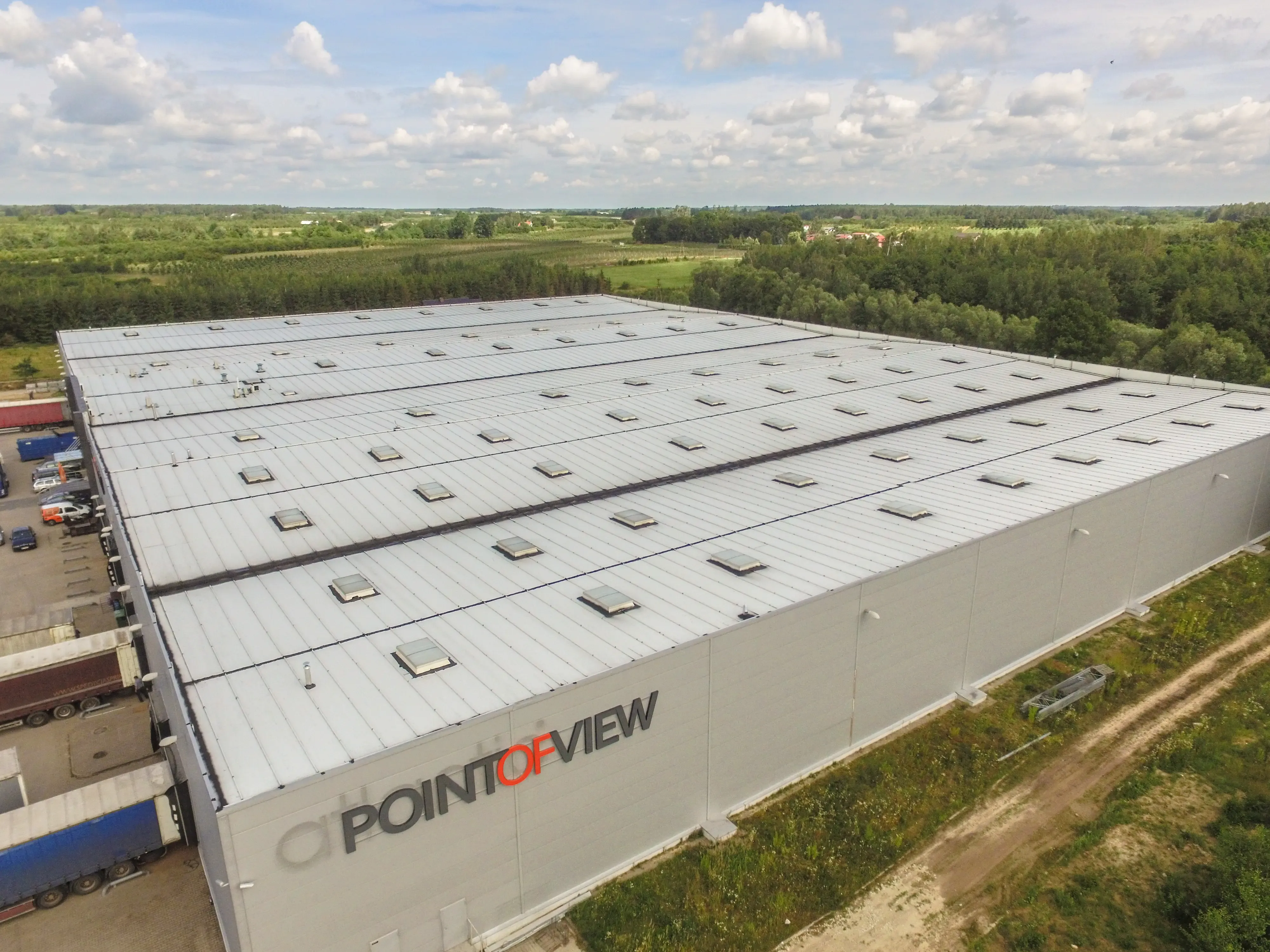 Zdjęcie magazynu Pniewy z drona